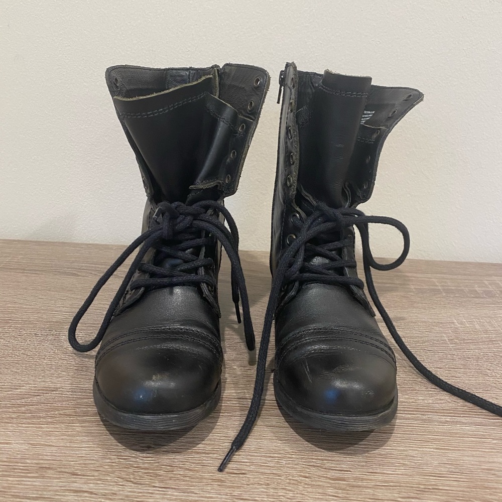 Combat Boots - Picture 3 of 6
